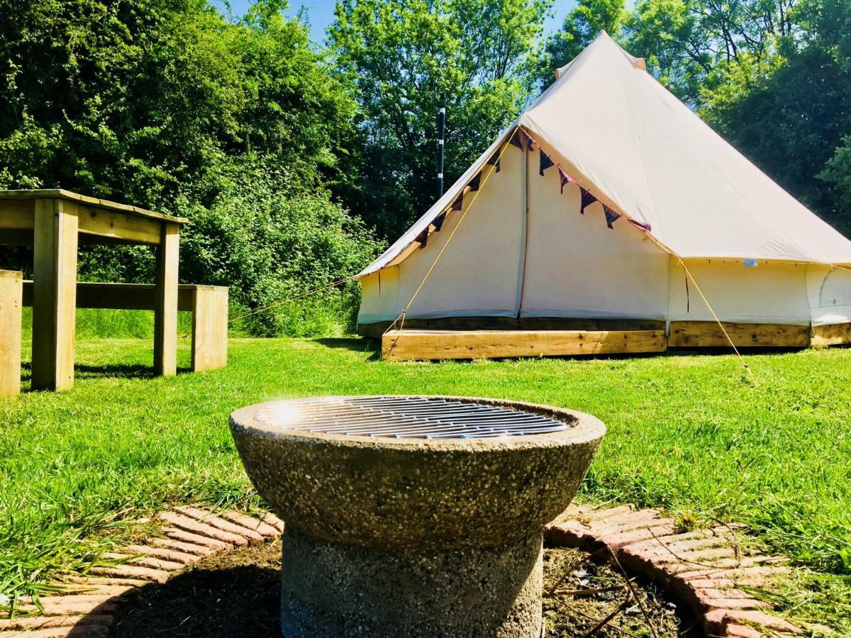 Cotswolds Camping At Holycombe 希普顿斯图尔 外观 照片