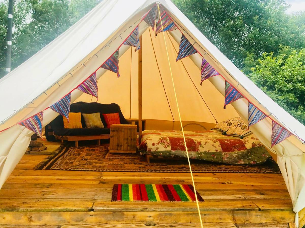 Cotswolds Camping At Holycombe 希普顿斯图尔 外观 照片